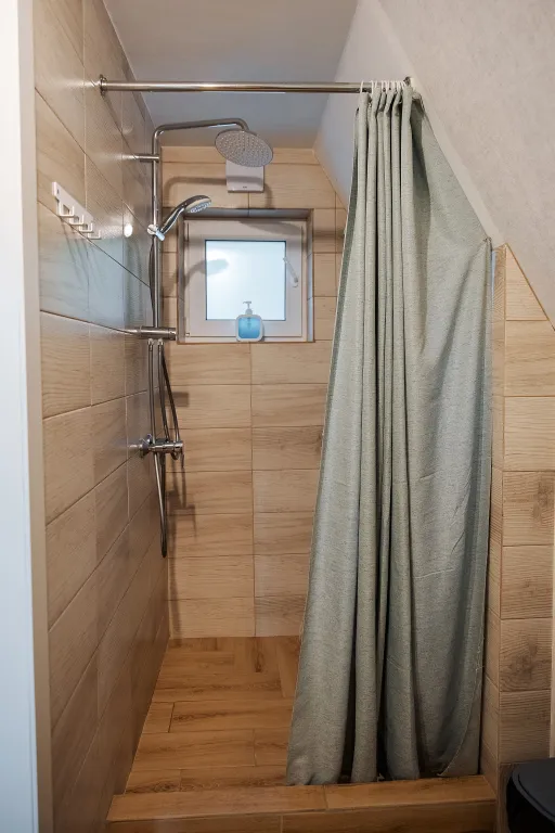 Коттедж Уютный коттедж в тихом сосновом лесу — Ларионово