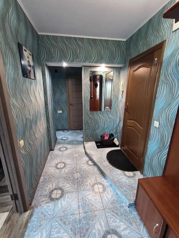 Отличная двухкомнатная квартира рядом вокзалы и транспортная развязка