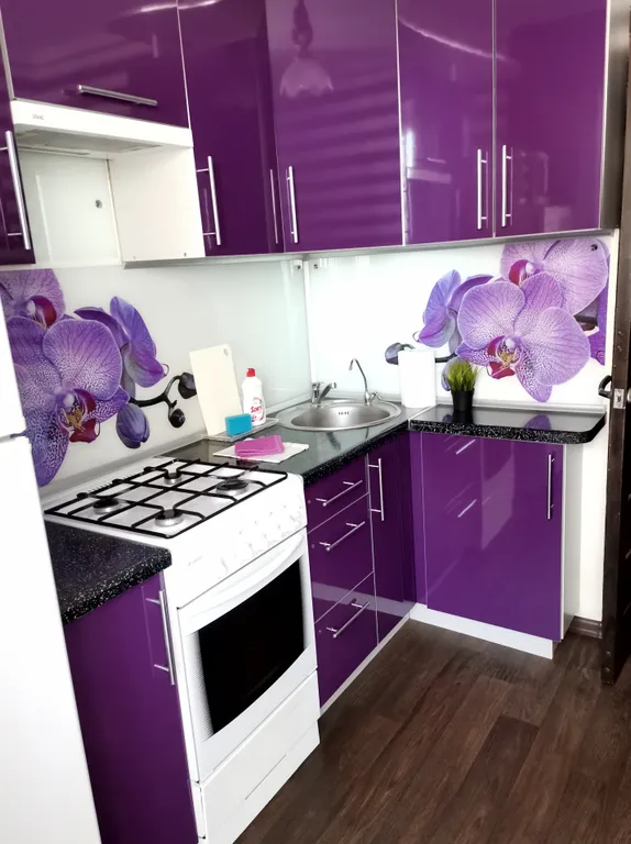 Чистая уютная и яркая квартира