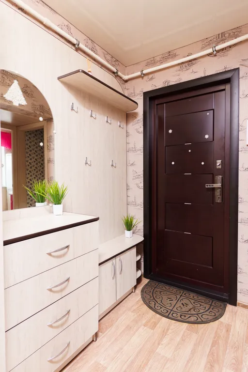 3-комнатная в районе ледового дворца