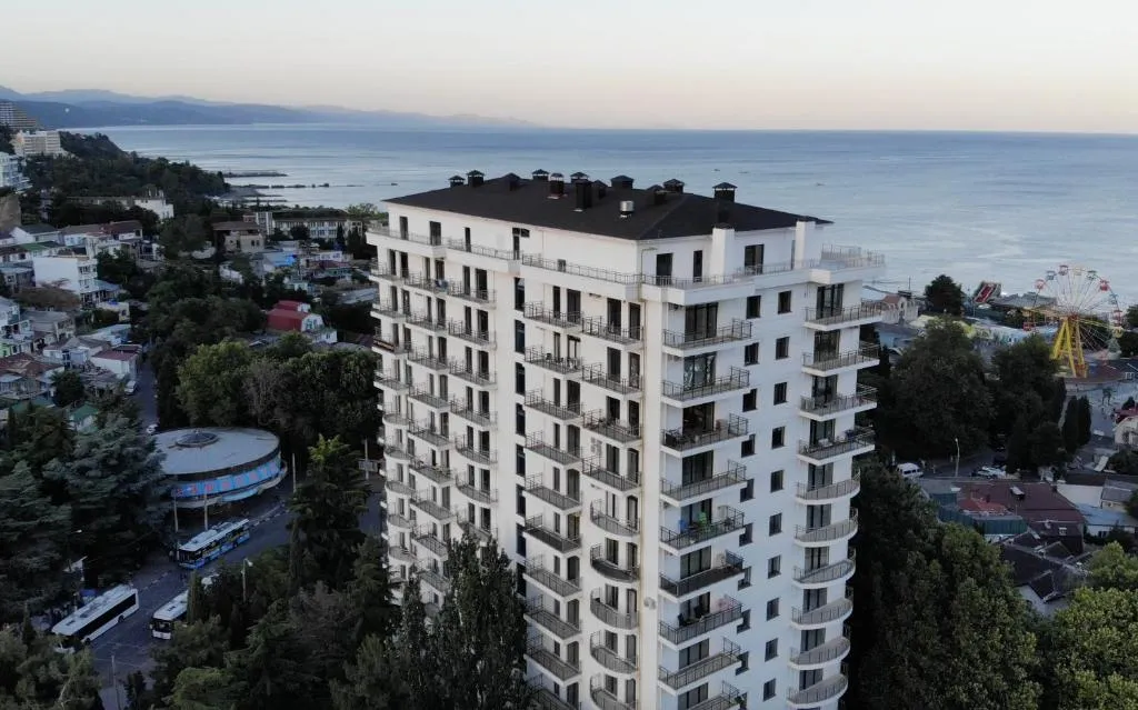 Апартамент с видом на бассейн