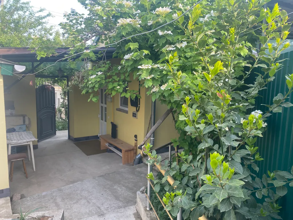 Коттедж Уютный домик в центре — аренда посуточно в Феодосия