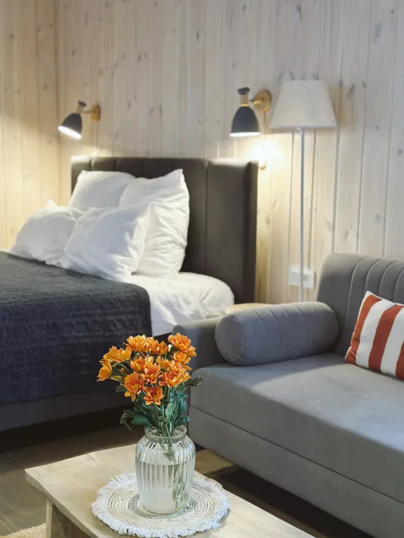 Домик у леса в центре Зелёной Поляны