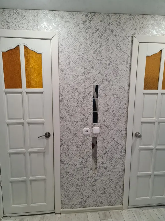 Комфортная тёплая квартира с камином возле двух стоматологий