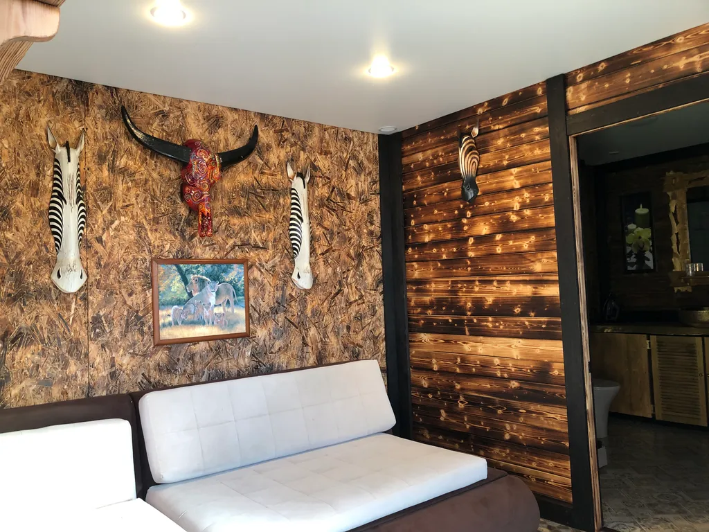 Дом Шилтон Виладж с бассейном, баней и джакузи