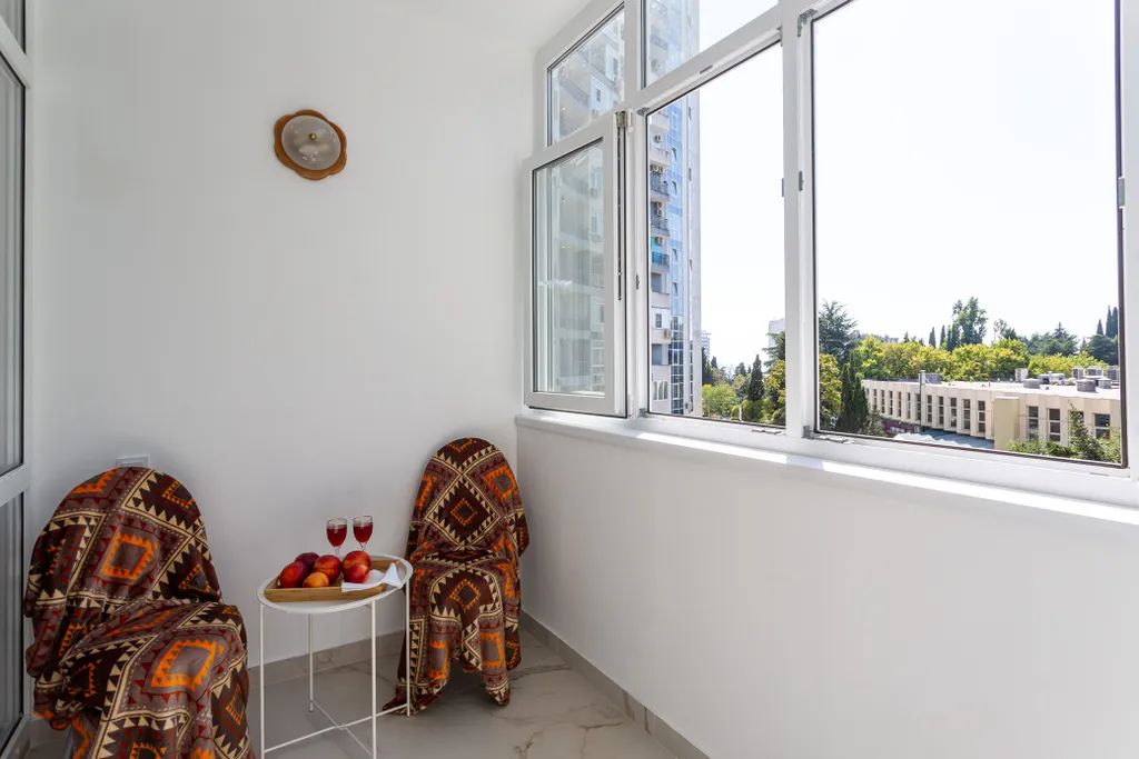 Двухкомнатная квартира с балконом Москва Lamare мкрн. Светлана