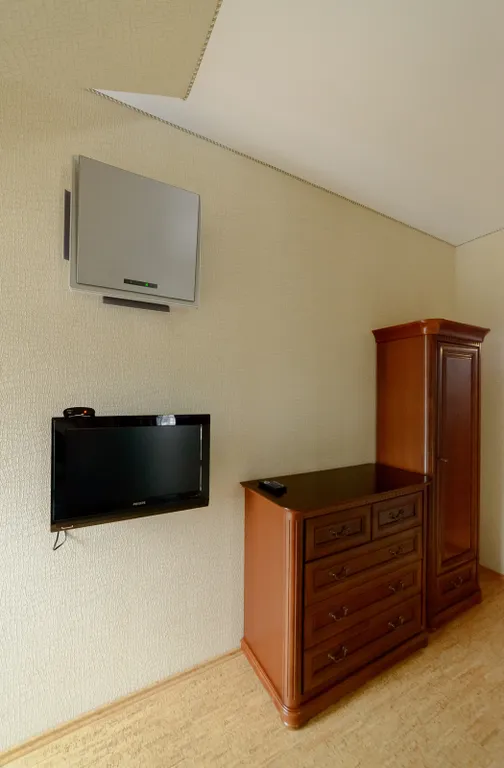 4-комнатная Квартира