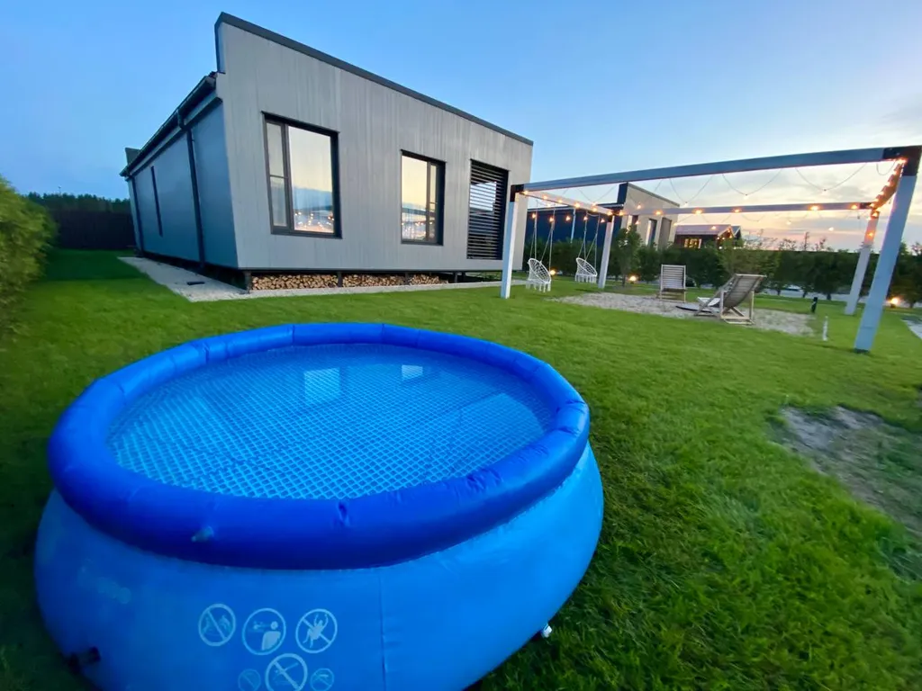 Дом с красивой костровой зоной