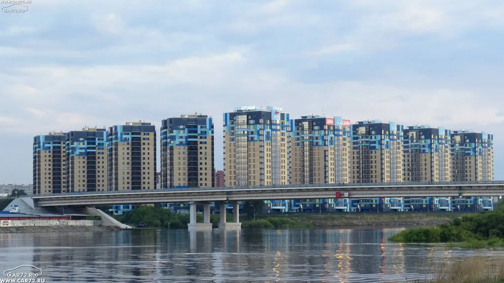 Квартира Апартаменты Премиум класса — Тюмень