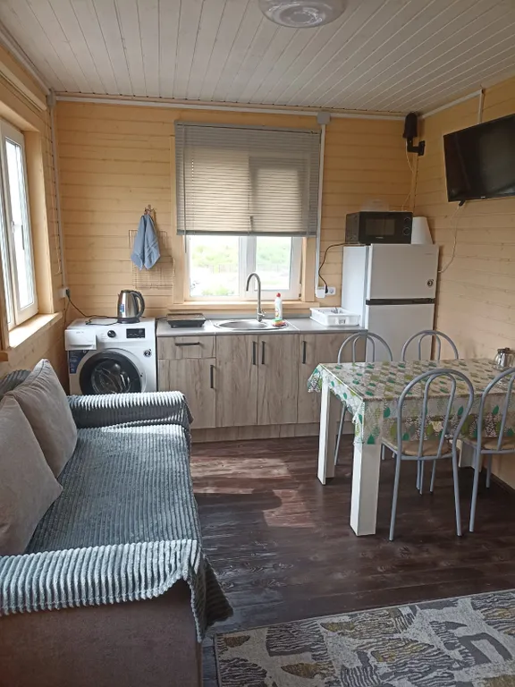 Домик на острове