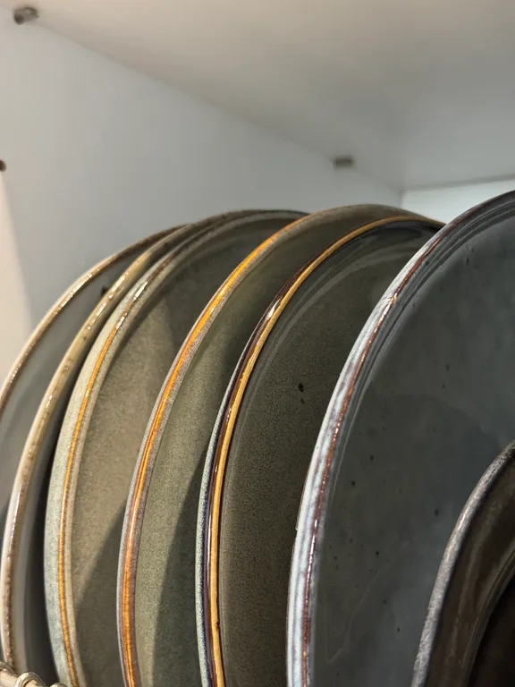 Рады видеть вас в нашей уютной , светлой квартире в Изумрудных Холмах