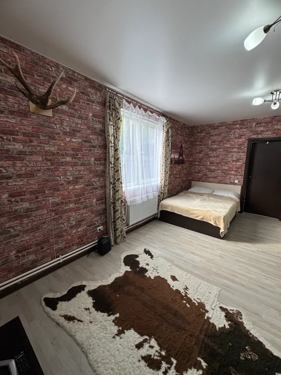 Коттедж Часть дома с отдельным входом у озер и леса, качели и мангал во дворе — Санкт-Петербург