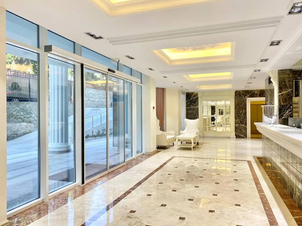 Квартира у моря с видом на море в г. Ялта, пгт. Гурзуф, ЖК Пушкинский