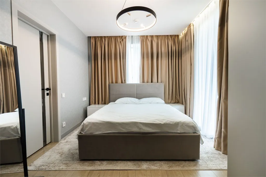 6-комнатный Дом