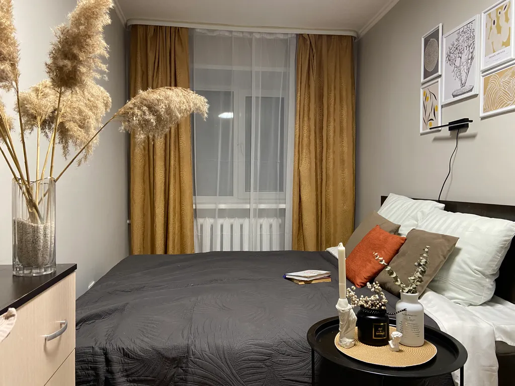 Просторная двухкомнатная квартира в центре недалёко от кремля — аренда посуточно в Вологда