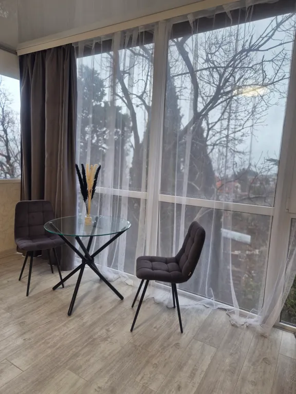 Студия на Достоевского Ялта