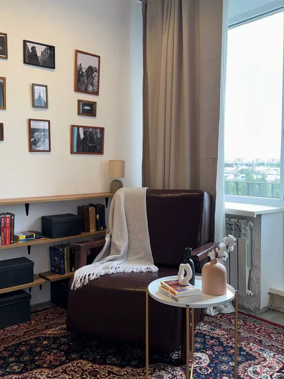 Студия у метро Московская