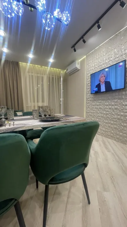 Евротрешка с дизайнерским ремонтом