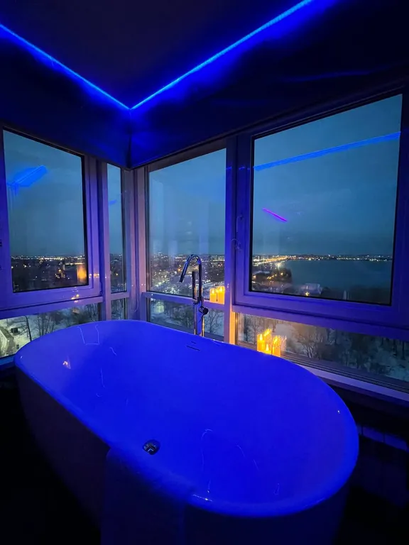 Видовая квартира с панорамой на город и Ангару