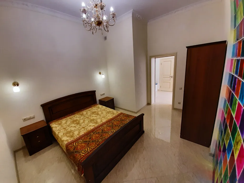 Апартаменты возле Курортного бульвара