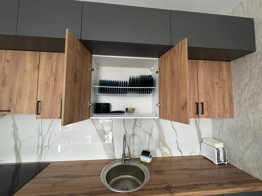 Большой дом для мероприятий с бассейном, баней и большой беседкой