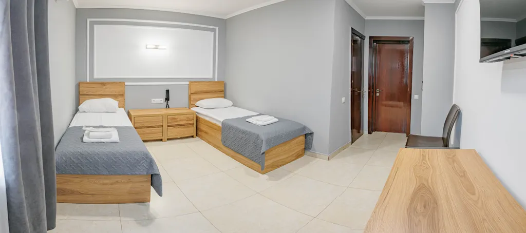 Бюджетный номер с 1 кроватью или 2 кроватями, завтрак включен