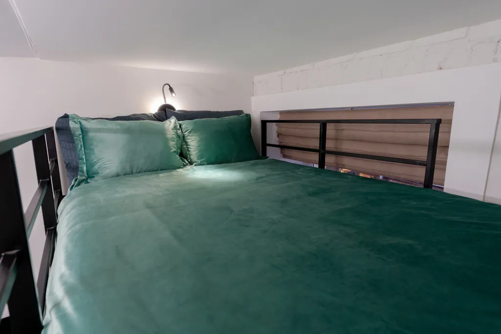 Квартира Квартира Новая студия в 5 минутах пешком от станции метро Площадь Восстания — Санкт-Петербург