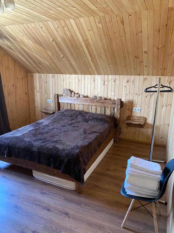 Уютный и просторный коттедж с видом на горнолыжные трассы