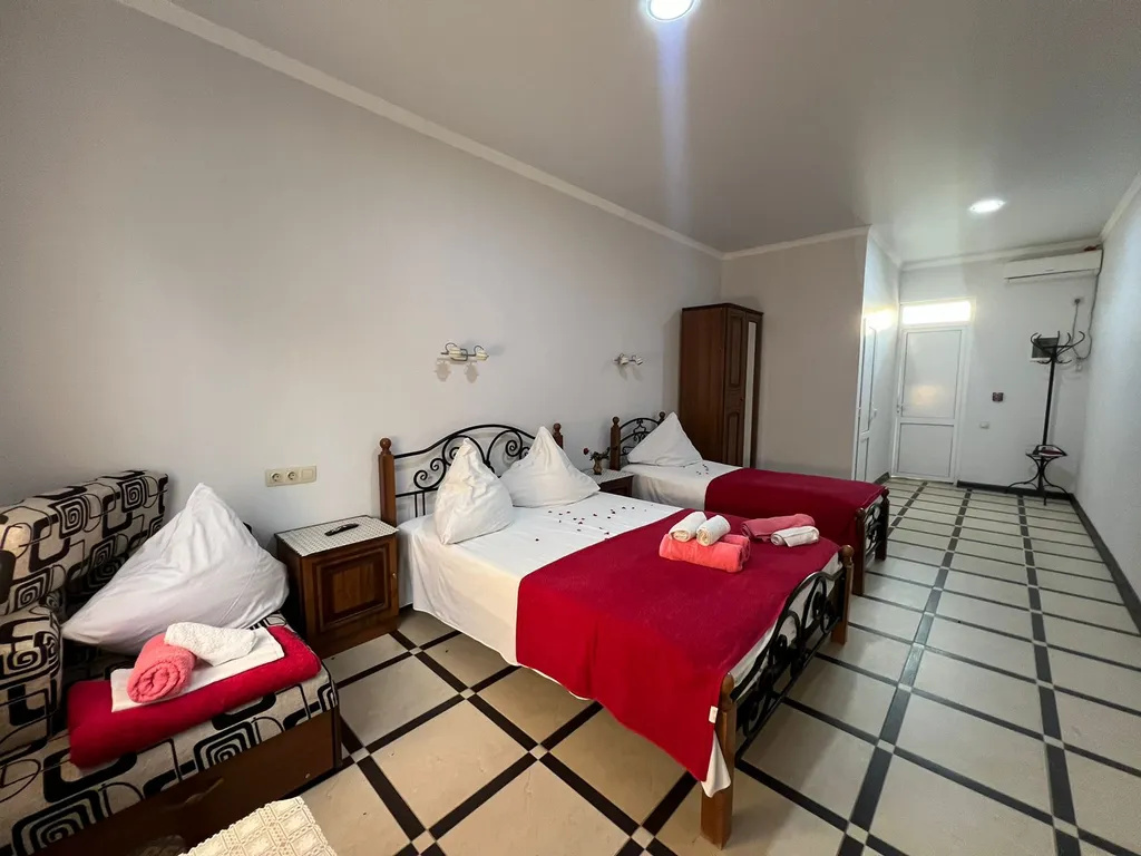 Квартира Комната — Гагра