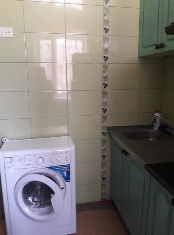 1-ая квартира на 1 этаже в Центре города (без балкона)