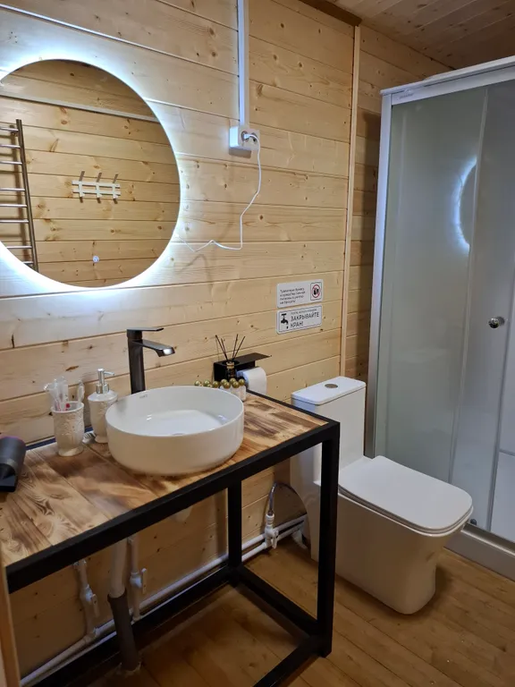 Домик у реки в Приэльбрусье