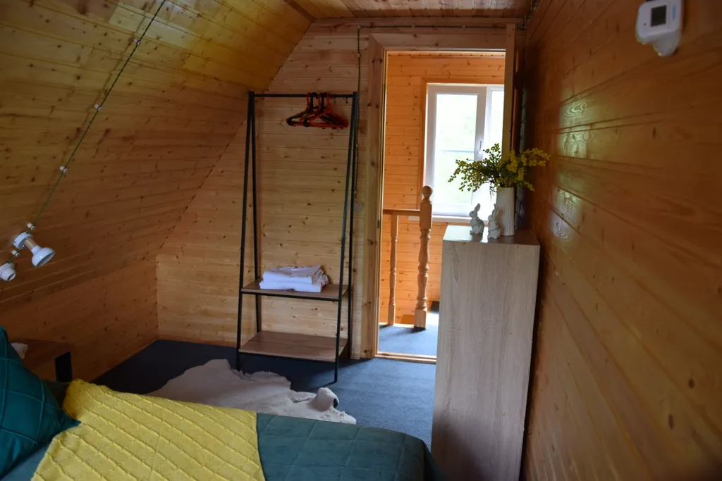 Домик с бассейном ААГ