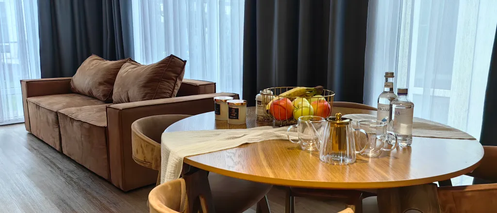 Шикарный коттедж с подогреваемым бассейном, сауной и зоной барбекю