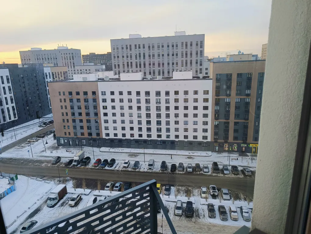 Квартира Квартира Уютная просторная студия в новом доме — Тюмень