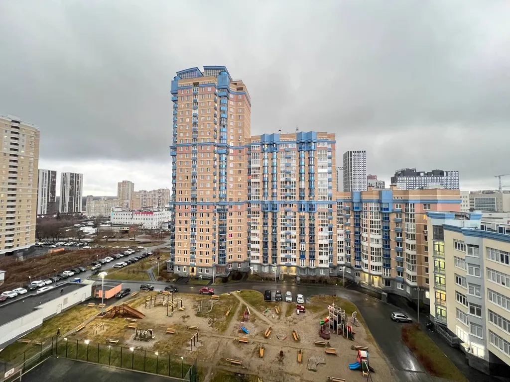 Квартира у метро