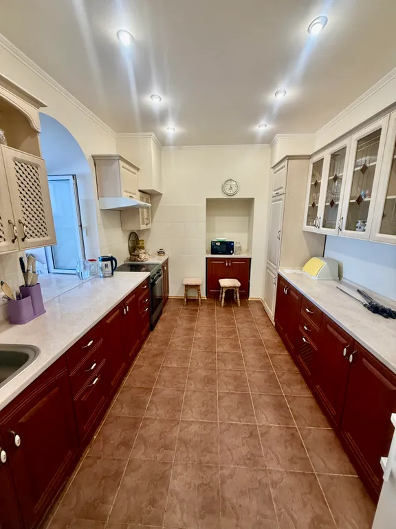 Вилла на берегу моря