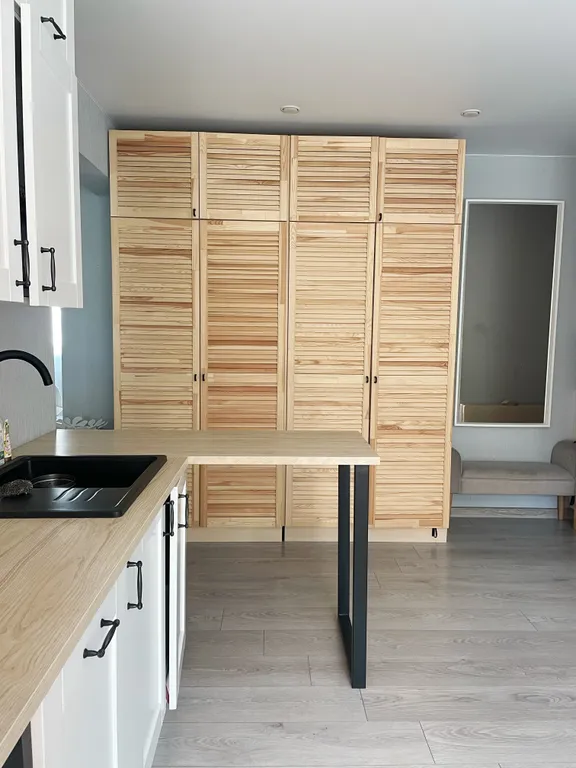 Квартира Квартира у озера с панорамным видом на лес — Раздольное