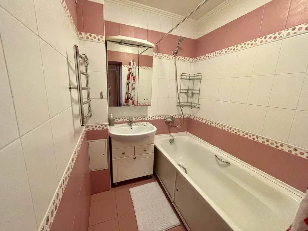 Квартира Уютная квартира, напротив ТЦ Планета — Красноярск