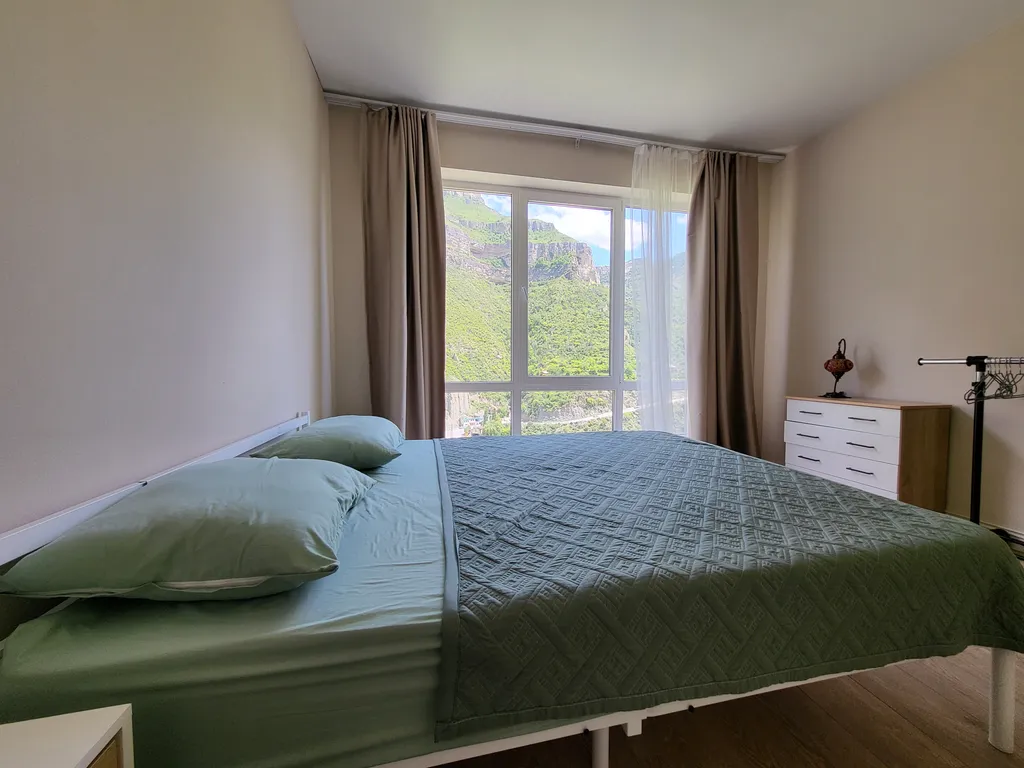 Солнечный коттедж у реки Кара-Койсу