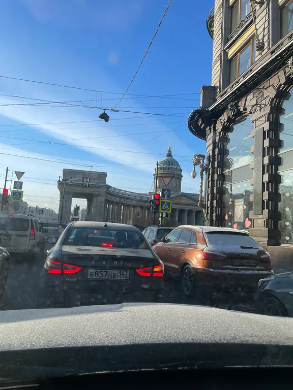 Синяя комната на мансарде