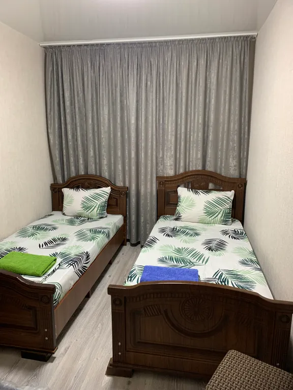 Уютная квартира с видом на парк Дружба