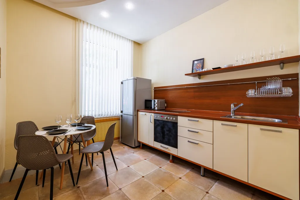 Уникальная квартира с отдельным входом в центре