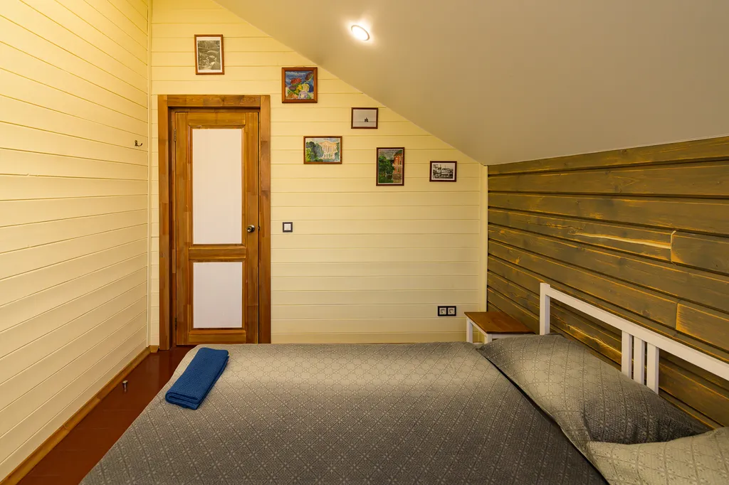 Брусничный коттедж с сауной и банным чаном