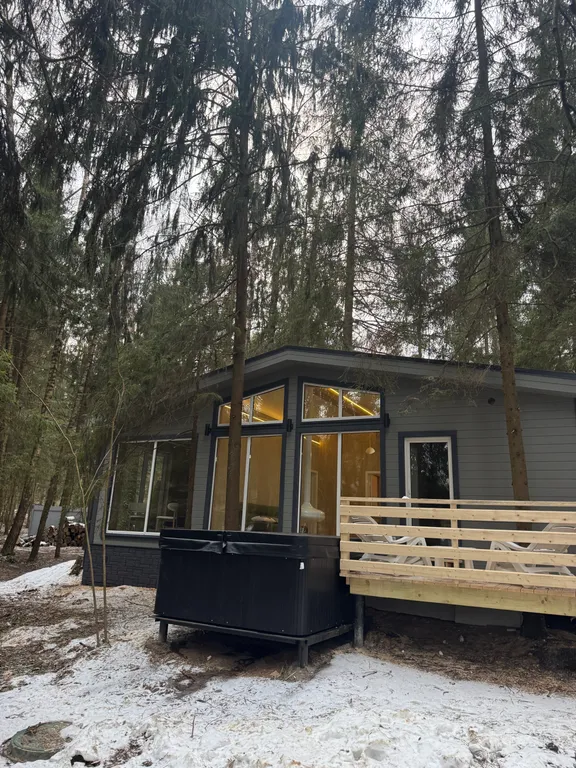 Коттедж с сауной и джакузи, 74 кв.м