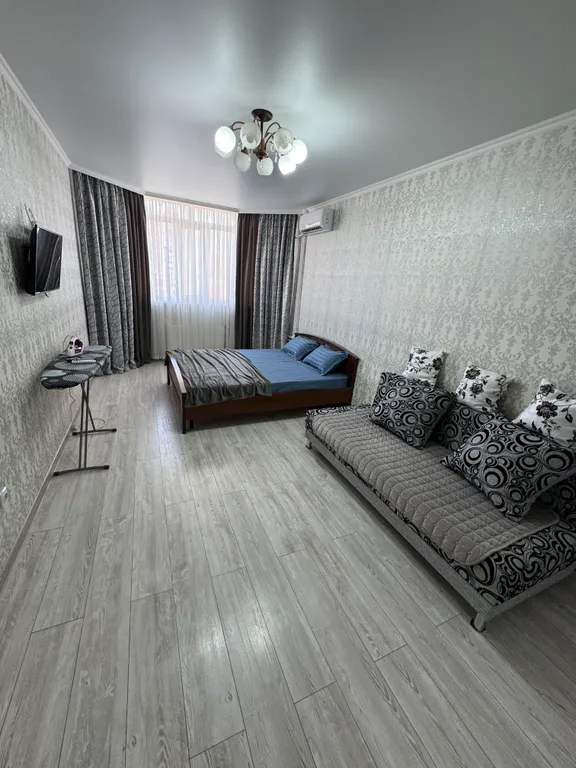 Уютная однокомнатная квартира — аренда посуточно в Оренбург