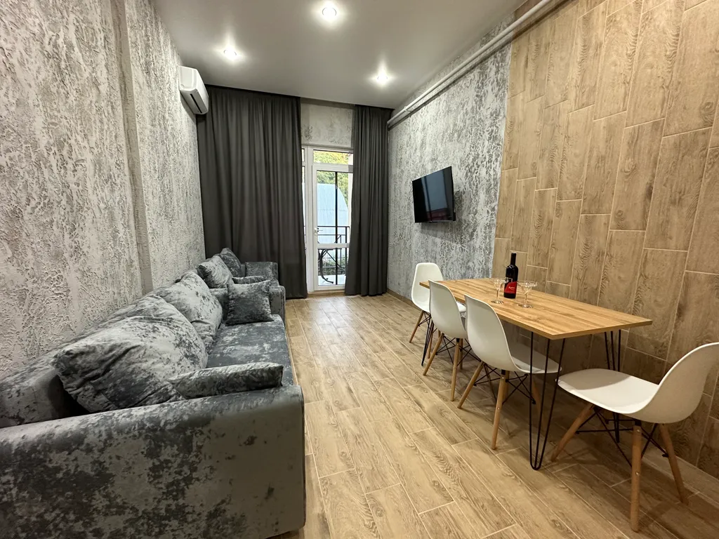 Новые апартаменты в 2 минутах от моря