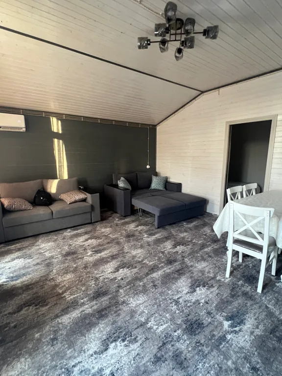 Уютный домик у моря