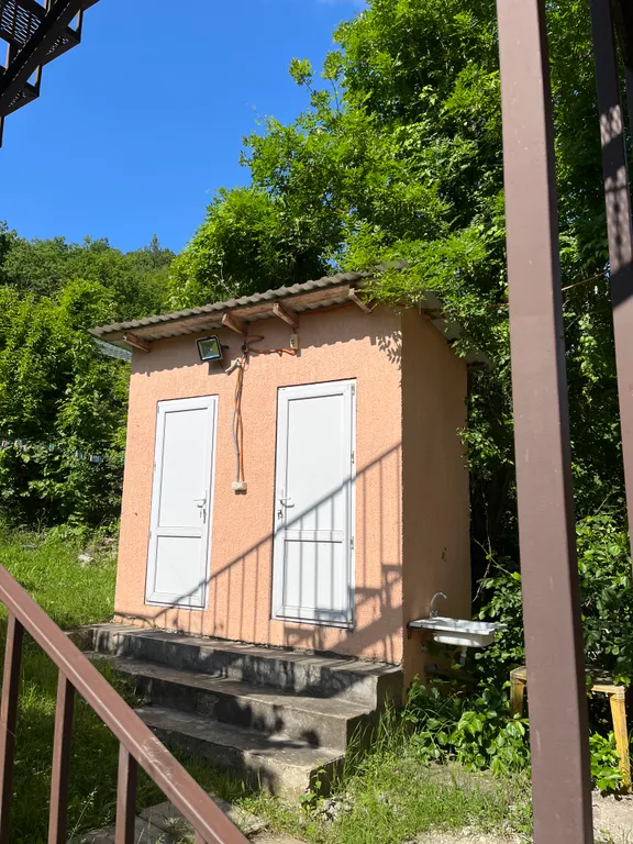 Коттедж Часть Гостевого дома Зеленый рай — Прасковеевка