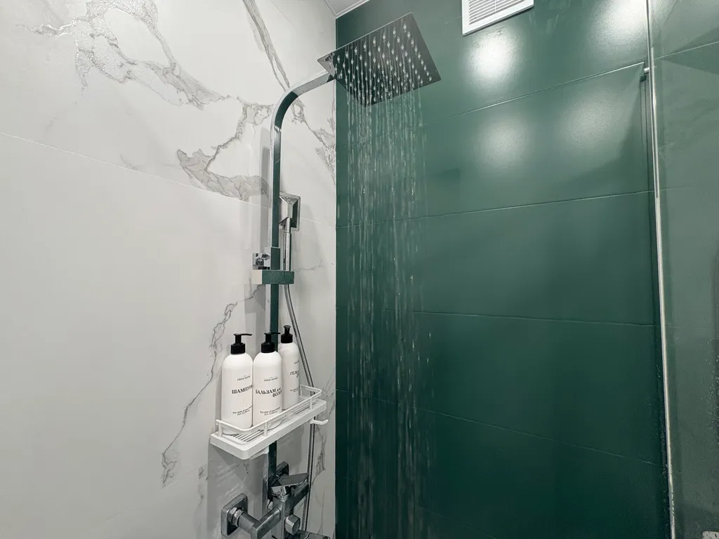 Уютная светлая квартира на берегу моря с новым ремонтом