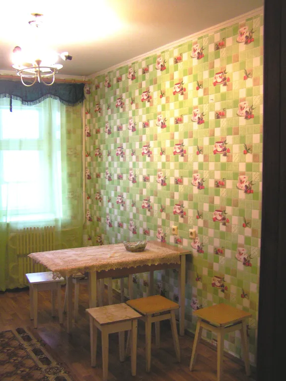 Просторная трехкомнатная квартира в самом центре